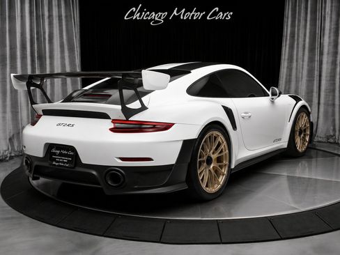 Used 2018 Porsche 911 GT2 RS RWD image 5