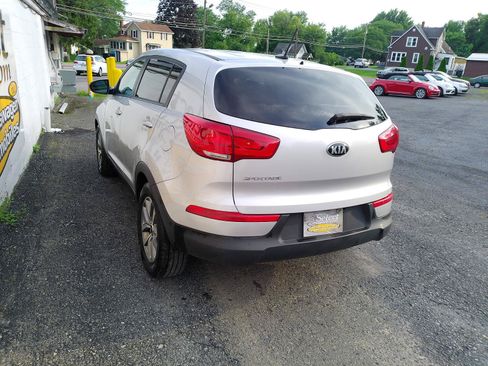 Used 2016 Kia Sportage LX AWD/4WD image 4