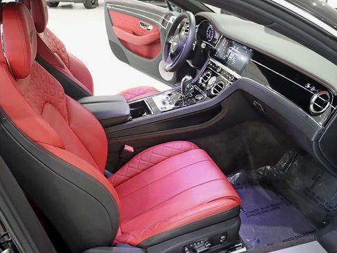 Used 2020 Bentley Continental GT AWD/4WD image 34