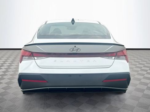 Used 2026 Hyundai Elantra Sport FWD image 6