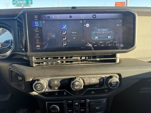 Certified 2024 Jeep Wrangler Sport S image 18