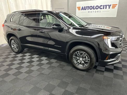 Used 2025 GMC Acadia Elevation AWD/4WD image 2