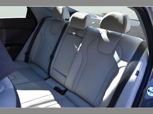 New 2026 Hyundai Elantra Limited FWD image 26