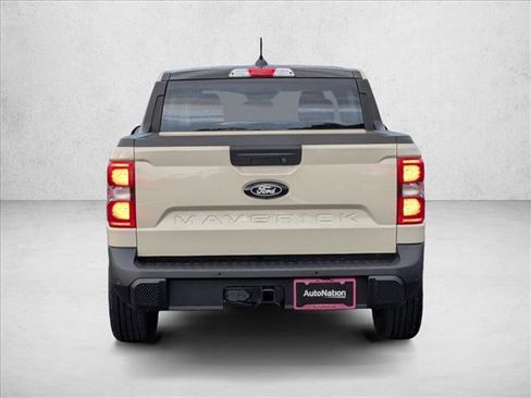 New 2025 Ford Maverick XLT w/ XLT Luxury Package image 7