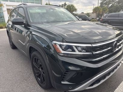 Used 2022 Volkswagen Atlas SE w/ Panoramic Sunroof Package
