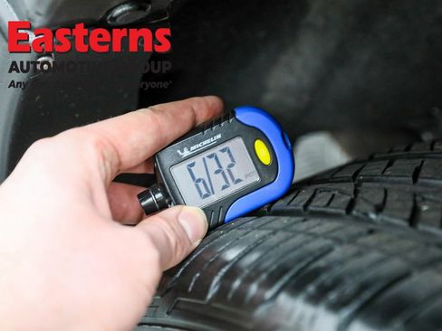 Used 2024 Nissan Pathfinder S image 29