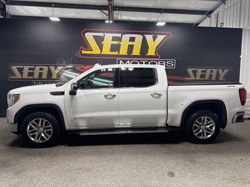 Used 2020 GMC Sierra 1500 SLT w/ SLT Premium Package image 3
