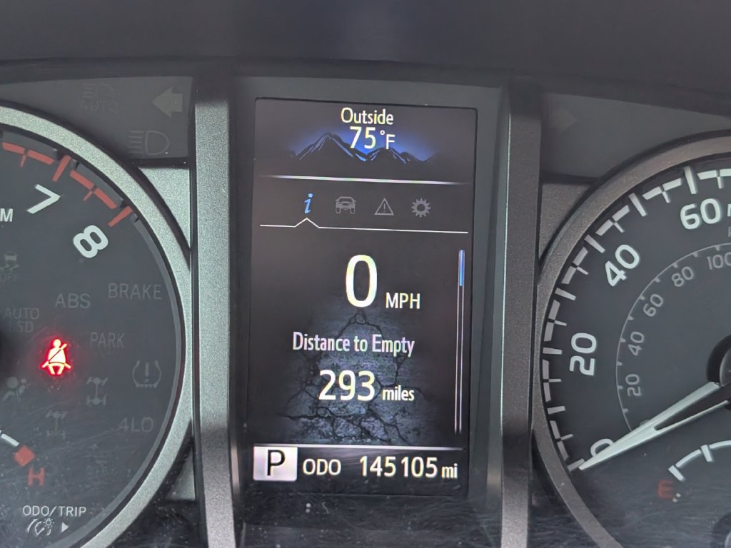 Used 2021 Toyota Tacoma TRD Sport w/ Technology Package AWD/4WD image 10