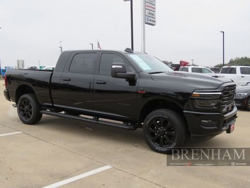 Used 2025 RAM 2500 Laramie w/ Night Edition image 8