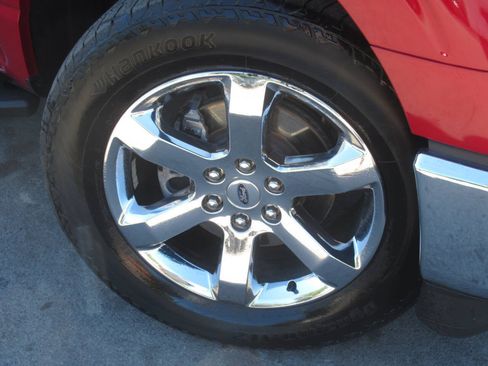 Used 2021 Ford F150 XLT w/ Equipment Group 302A High AWD/4WD image 5