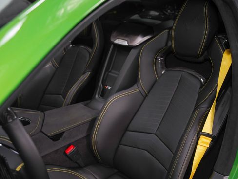 Used 2026 Chevrolet Corvette ZR1 w/ ZR1 Carbon Fiber Aero Package RWD image 41