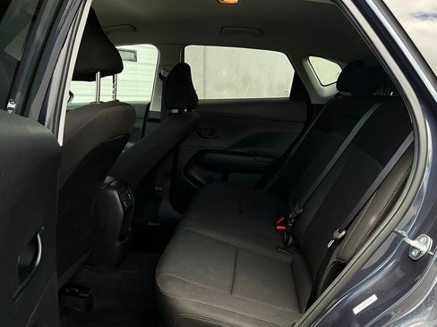 Used 2025 Hyundai Kona SEL image 11