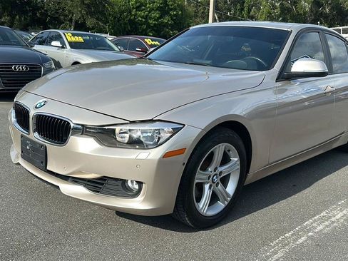 Used 2013 BMW 328i xDrive Sedan AWD/4WD image 2