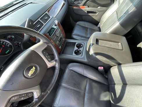Used 2013 Chevrolet Avalanche LT w/ All-Star Edition RWD image 10
