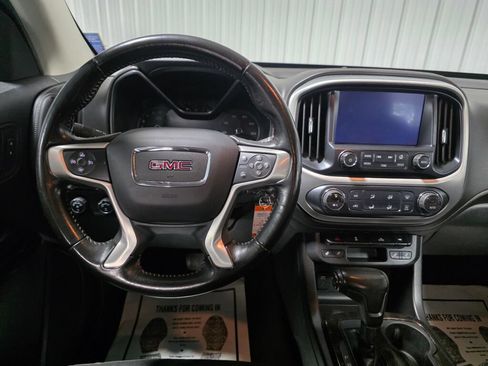 Used 2018 GMC Canyon SLE AWD/4WD image 8