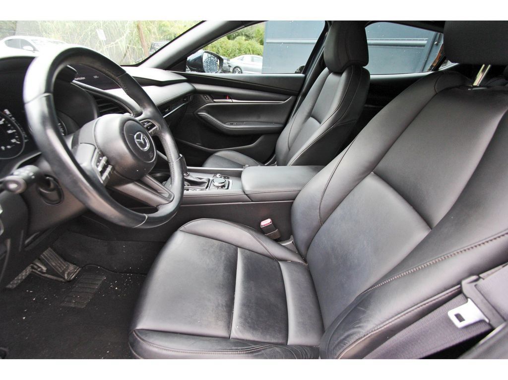 Used 2021 MAZDA MAZDA3 s FWD image 13