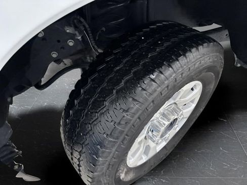 Used 2024 Ford F250 XLT image 37