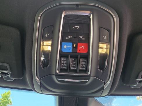 New 2026 Jeep Grand Cherokee L Limited AWD/4WD image 31