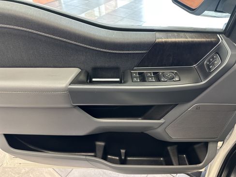 Certified 2022 Ford F150 Lariat w/ Equipment Group 502A High image 22