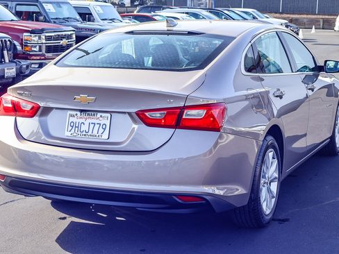 Used 2023 Chevrolet Malibu LT image 19