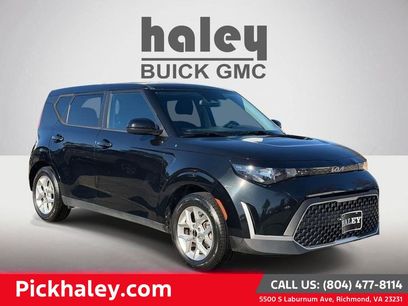 Used 2024 Kia Soul LX w/ Option Group 015