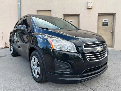 Used 2016 Chevrolet Trax LS FWD image 13