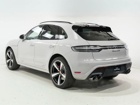 New 2026 Porsche Macan GTS image 3
