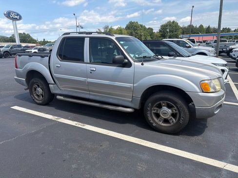 Used 2003 Ford Explorer Sport Trac 4x4 image 3