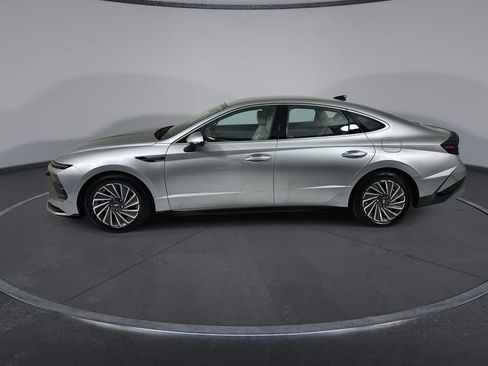Certified 2025 Hyundai Sonata SEL FWD image 5