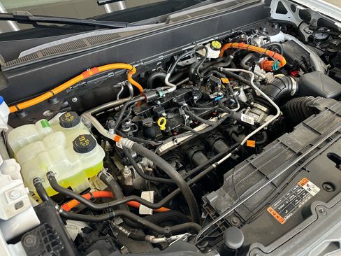 Certified 2024 Ford Maverick XLT FWD image 15