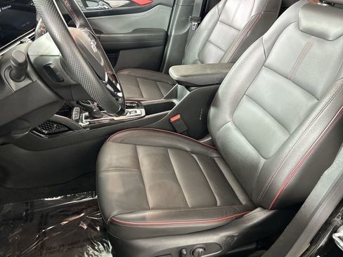 Used 2024 Chevrolet TrailBlazer RS w/ Convenience Package image 20