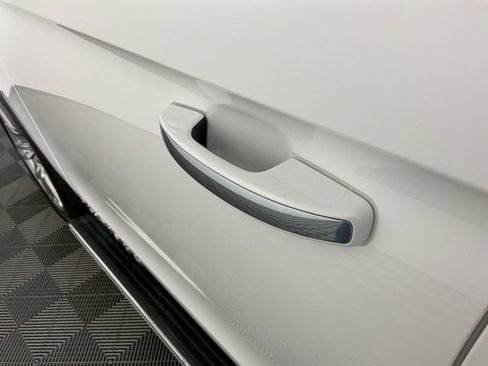 Used 2024 Ford Expedition Max Platinum image 12