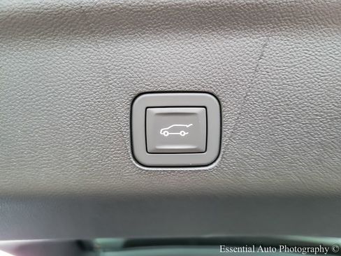 New 2026 Chevrolet Suburban RST w/ RST Capability Package image 20