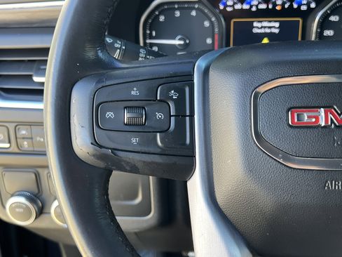 Used 2021 GMC Yukon SLT image 17