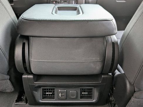 Used 2019 Chevrolet Silverado 1500 LT w/ Convenience Package image 16