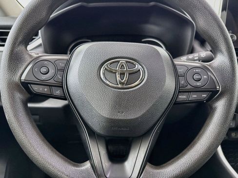Certified 2025 Toyota RAV4 LE AWD/4WD image 16