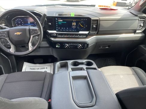 Used 2023 Chevrolet Silverado 1500 LT AWD/4WD image 34