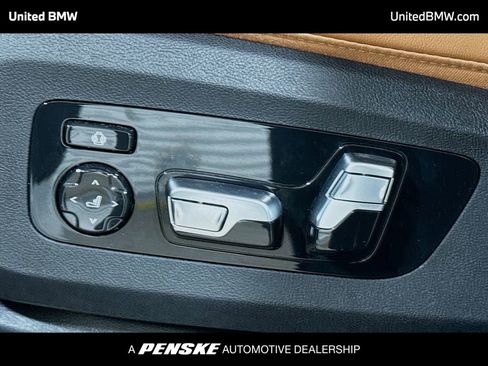 Certified 2025 BMW X7 xDrive40i w/ M Sport Package AWD/4WD image 4