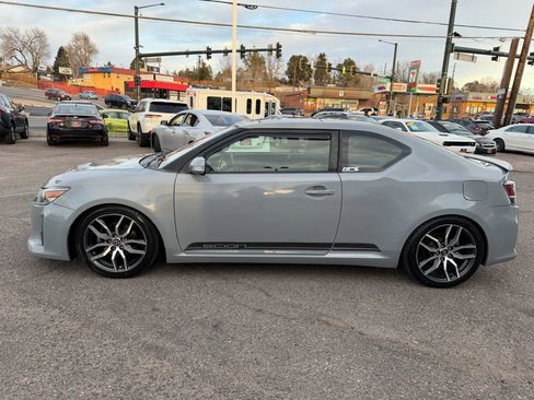 Used 2014 Scion tC image 5