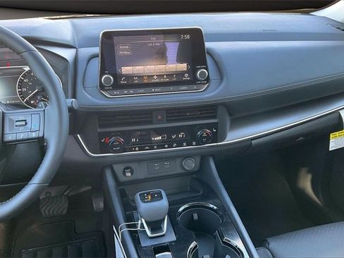 New 2026 Nissan Rogue SV image 6