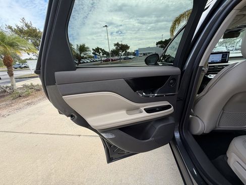 Used 2024 Lincoln Corsair Premiere w/ Equipment Group 102A image 26