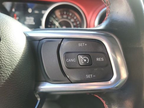 Used 2022 Jeep Gladiator Rubicon w/ Trailer Tow Package image 36