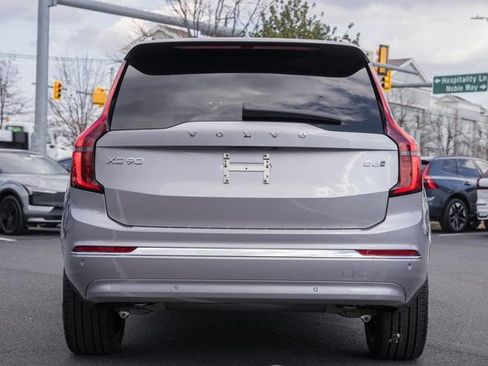 Used 2026 Volvo XC90 B6 Plus w/ Protection Package Premier AWD/4WD image 6