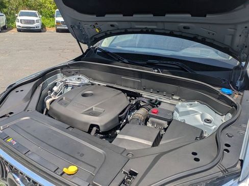 Used 2021 Volvo XC90 T6 Momentum w/ Climate Package AWD/4WD image 39