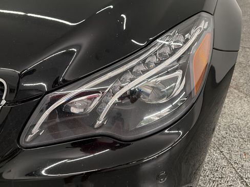 Used 2016 Mercedes-Benz E 400 Cabriolet image 11