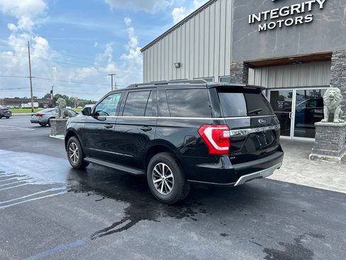 Used 2019 Ford Expedition XLT AWD/4WD image 3