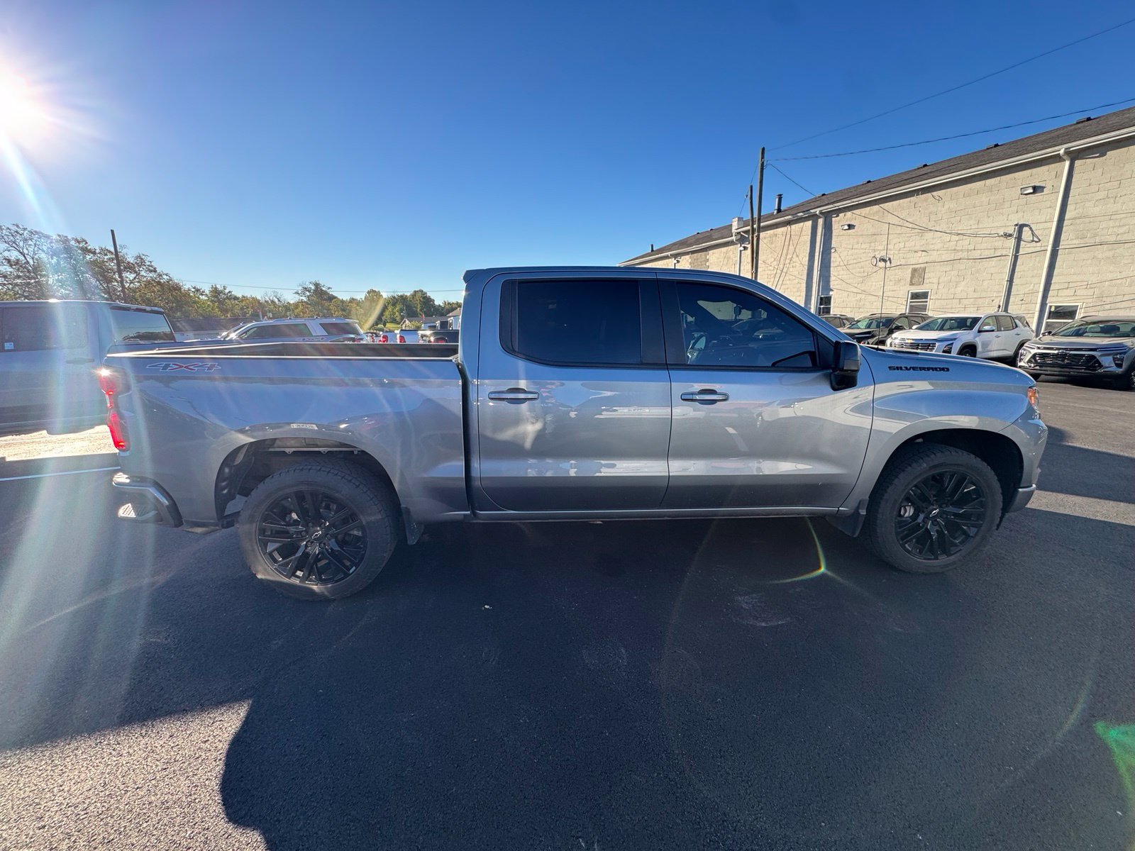Used 2023 Chevrolet Silverado 1500 RST w/ Convenience Package II AWD/4WD image 7