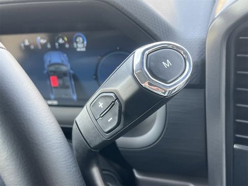 New 2025 Ford F150 XLT w/ Equipment Group 301A Standard image 13