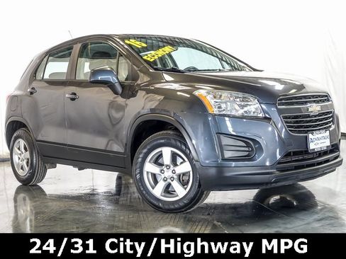 Certified 2016 Chevrolet Trax LS image 2