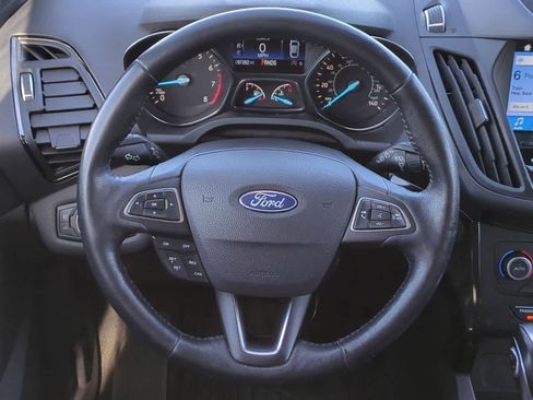 Used 2018 Ford Escape Titanium image 19